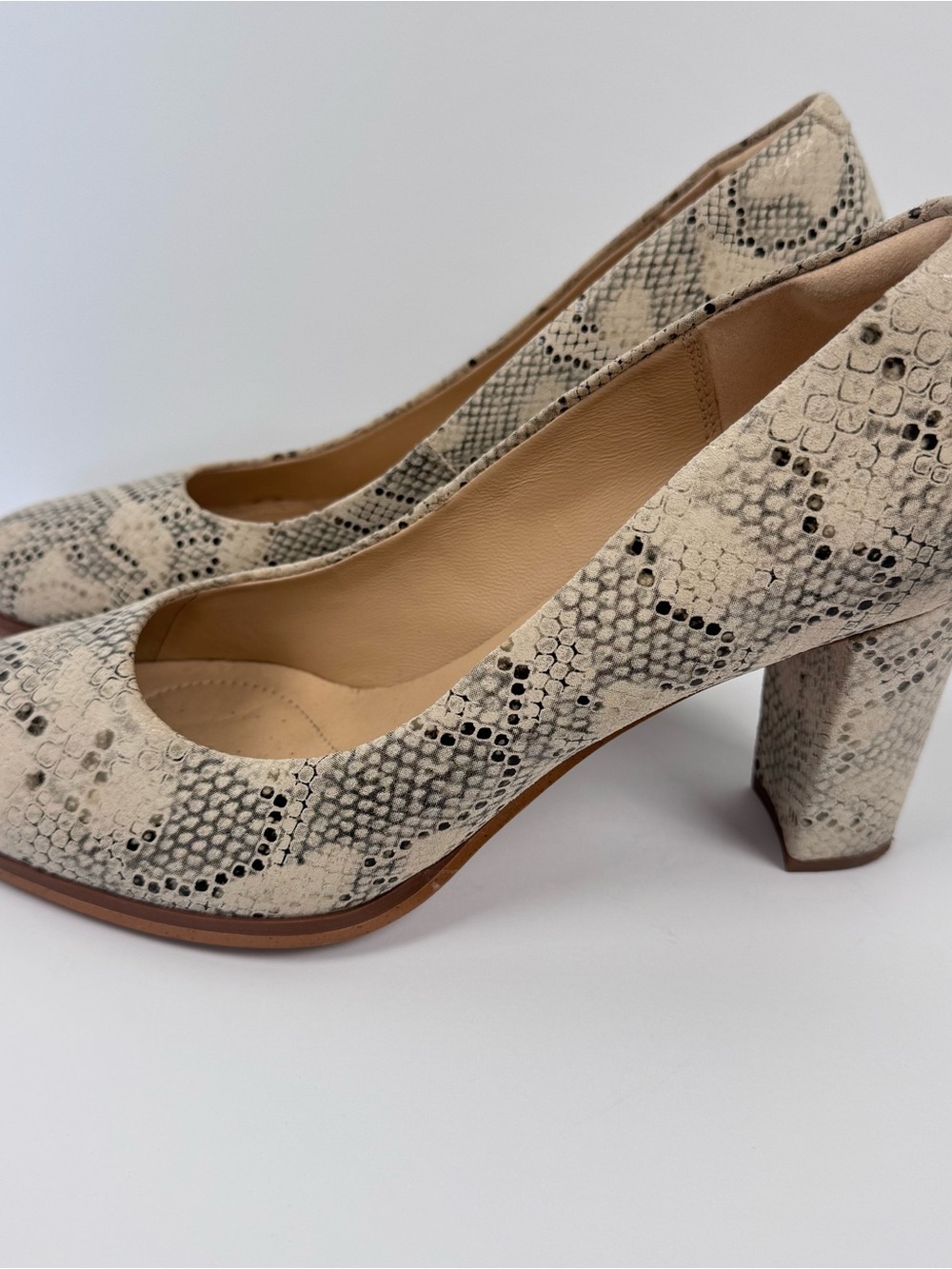 Clarks Snake-Print Block Heel Pumps in Cream and Black - Picture 3 of 9